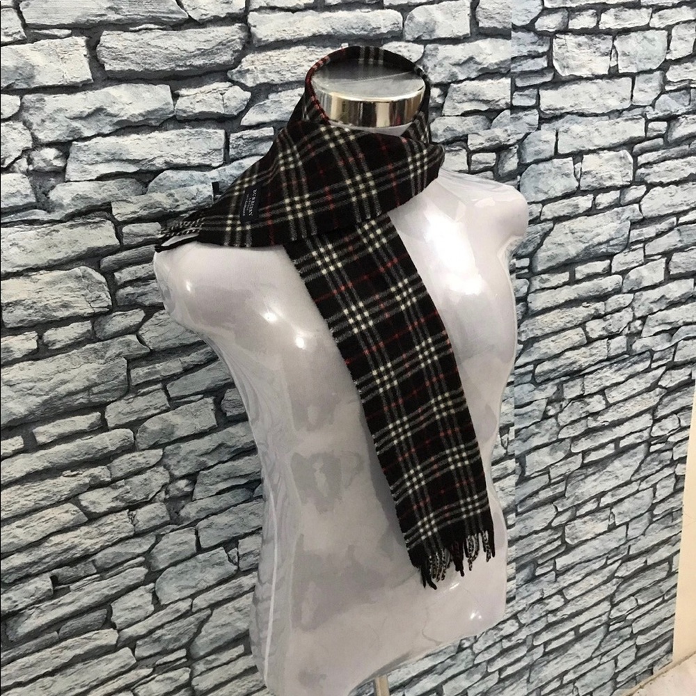 Burberry Muffler Scarf